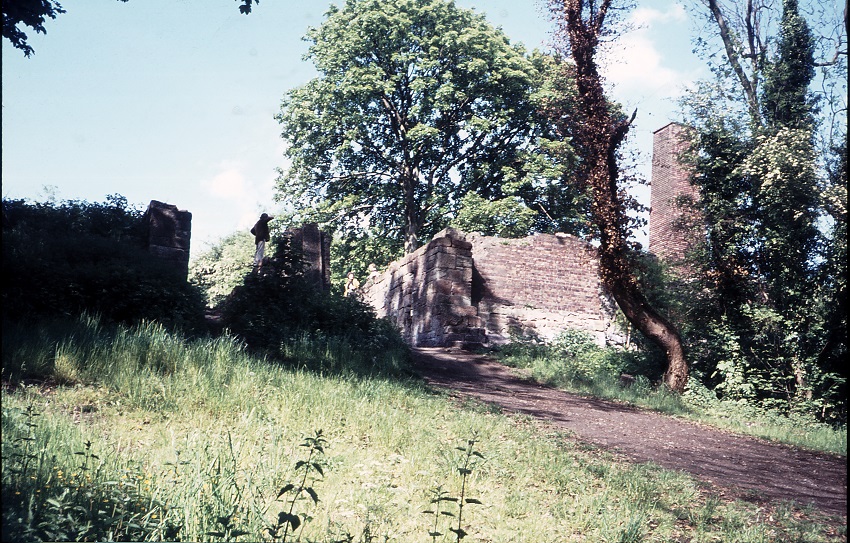 278-09 Old Shropshire Canal, The Hay Inclined Plane summit, 29-May-1974 Medium